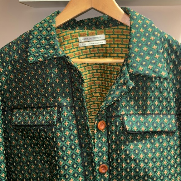 Urban Outfitters Green Patterned Jacket - great for St Pats day 🍀 - Picture 3 of 7